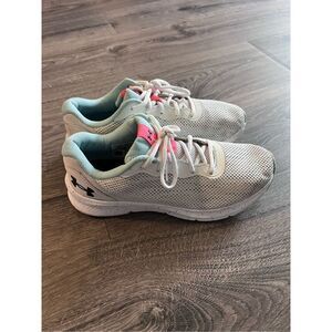 Under Armour Shadwo Pint Splatter Running Shoes Womens Sz 8 White Trainers